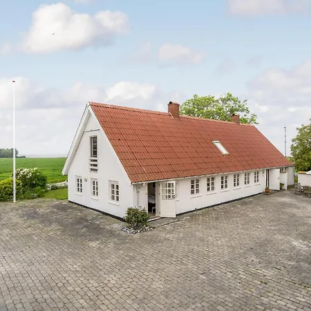 Prázdninový dům 3 Bedroom Amazing In *